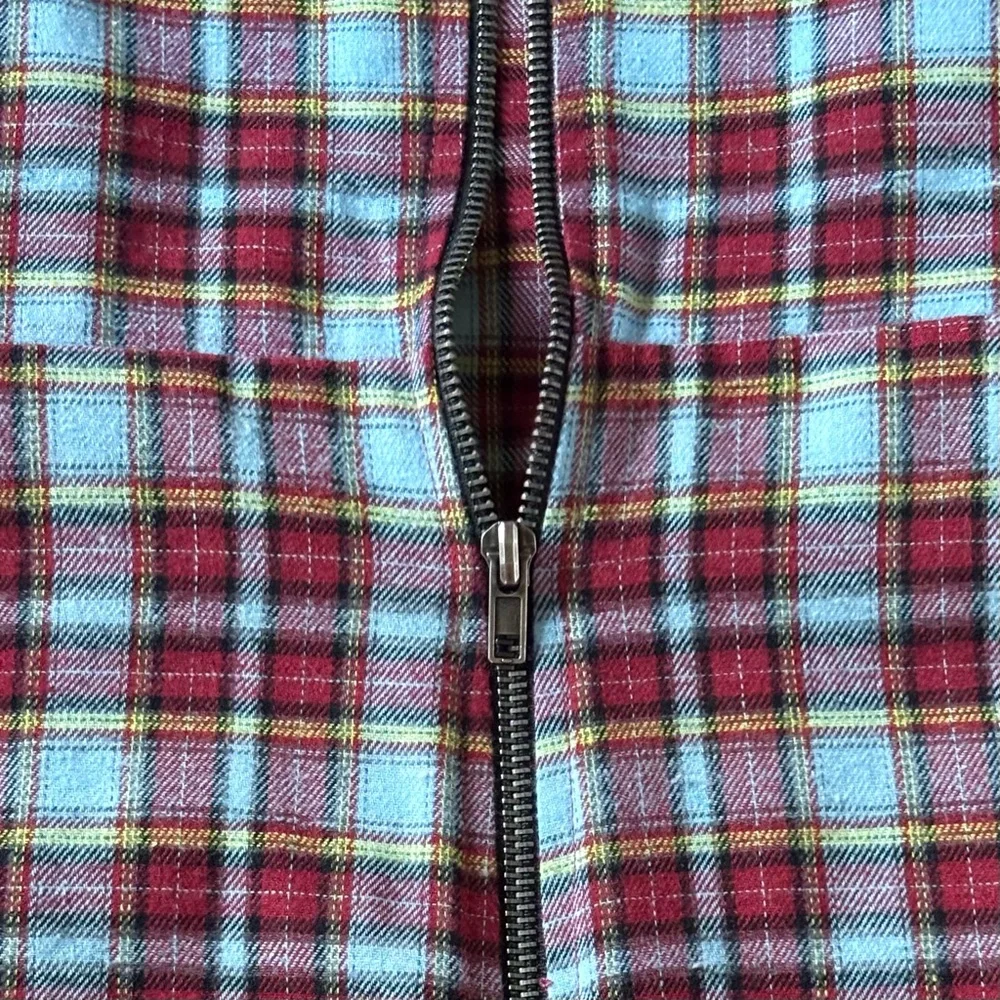 LIVE TO BE SPOILED Y2K Sleeveless Side Buckle Strap 90s Plaid Mini Jumper Dress - Picture 6 of 9